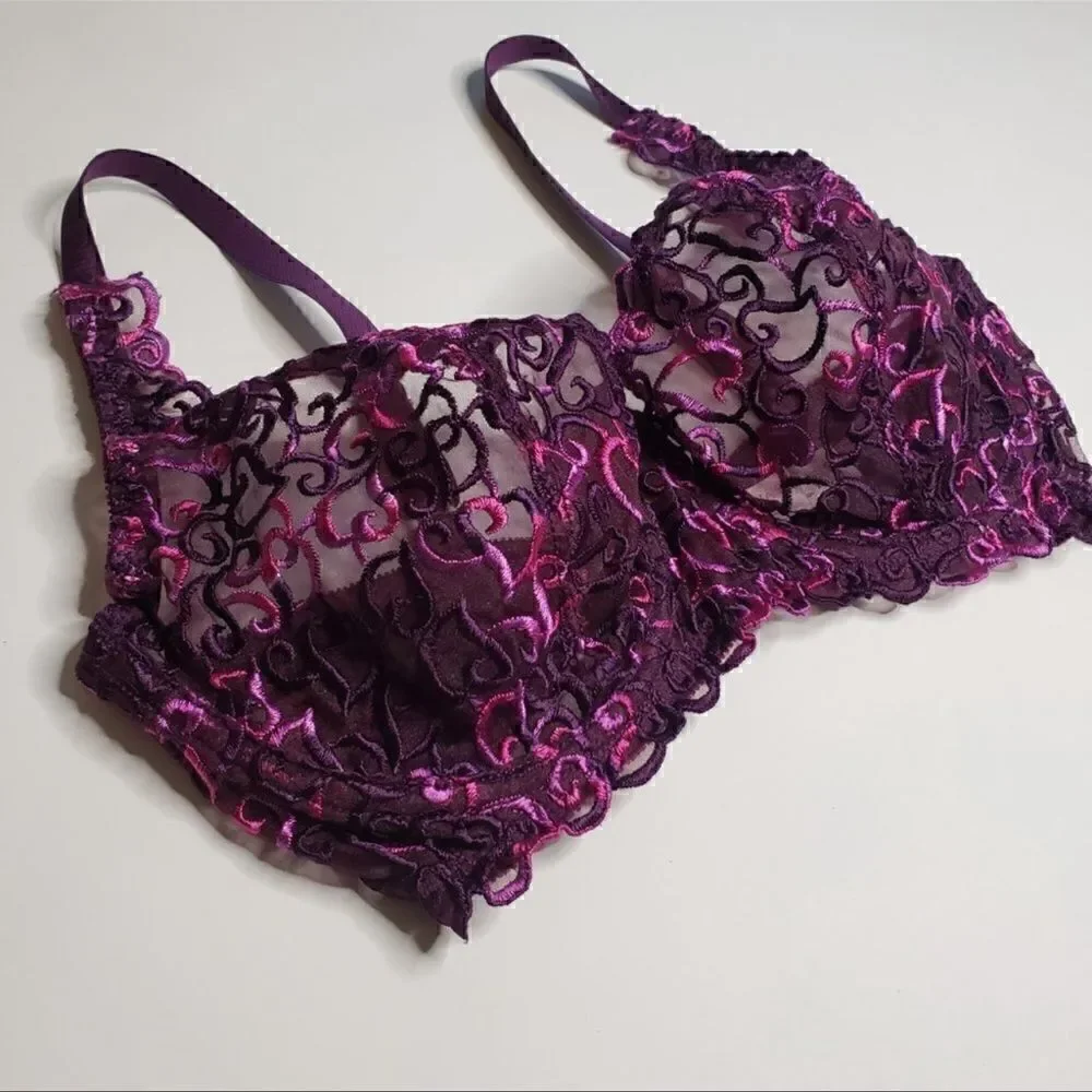 Victoria’s Secret- Purple Embroidered Heart Bra, Size 34B